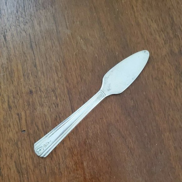 Vintage International Silver Avon Petite Server Spreader 5.5" silverplate 1940 - Picture 3 of 9